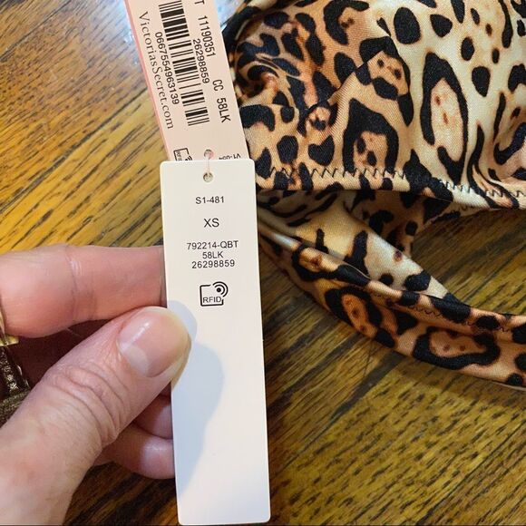 Victoria’s Secret leopard bikini top and bottom NWT size XS - Picture 15 of 15